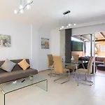 Home2book Fantastic 160m2 Terrace Flat & Bbq 公寓 Radazul