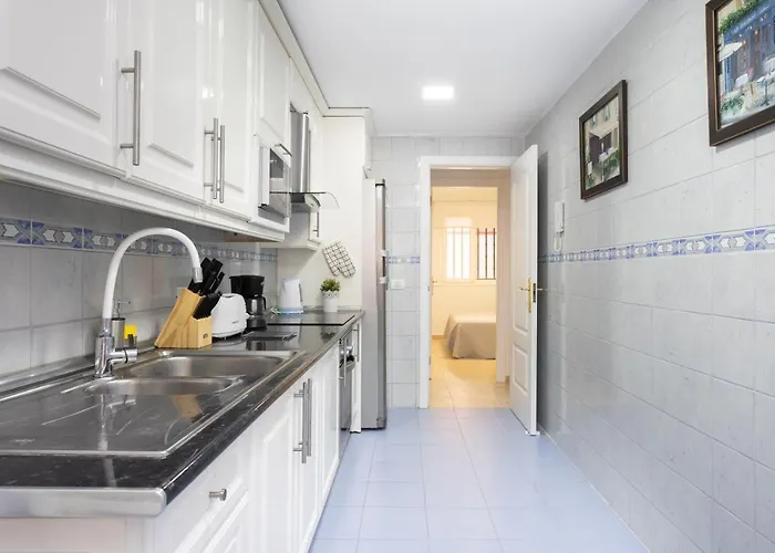 Home2book Fantastic 160m2 Terrace Flat & Bbq شقة