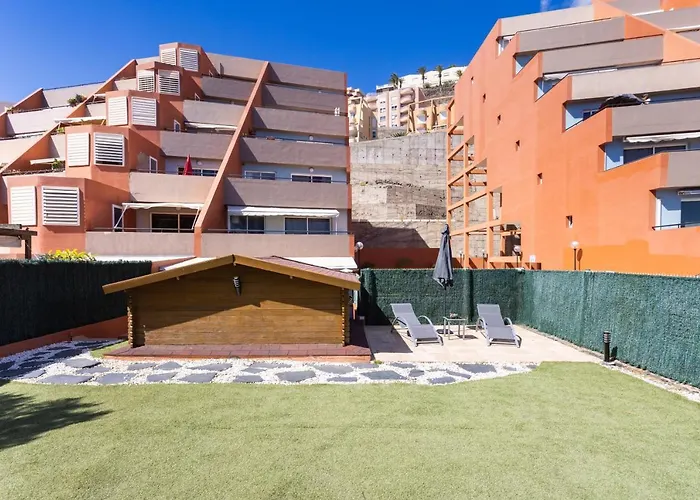 Home2book Fantastic 160m2 Terrace Flat & Bbq Apartman *