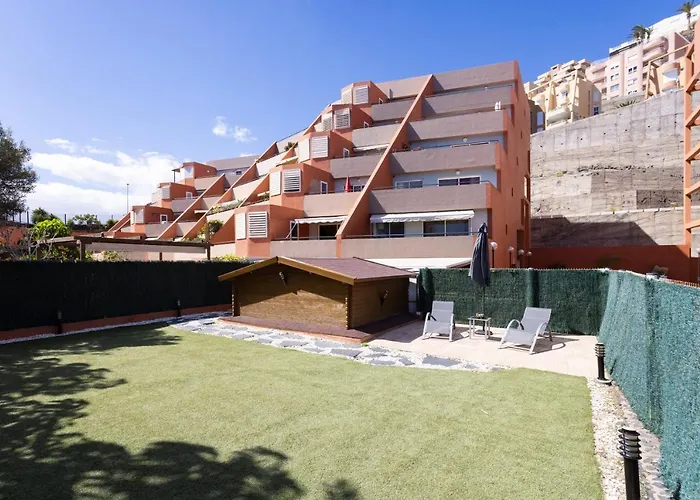Home2book Fantastic 160m2 Terrace Flat & Bbq * Radazul