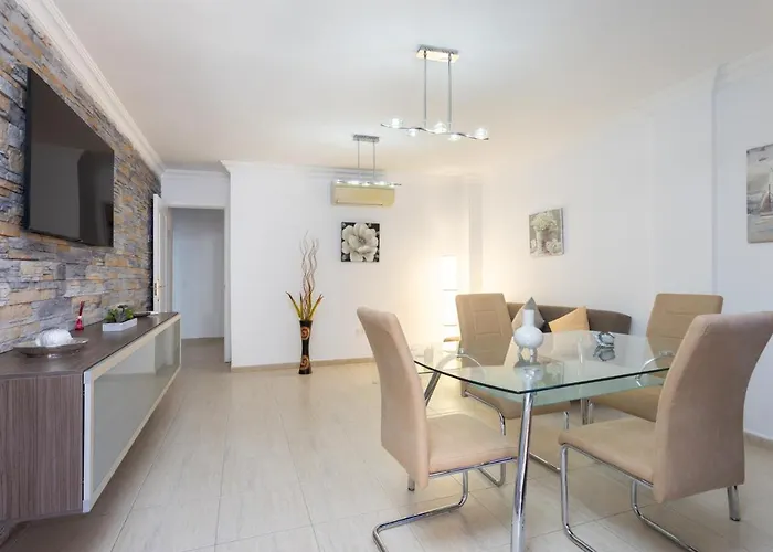 Home2book Fantastic 160m2 Terrace Flat & Bbq Lejlighed